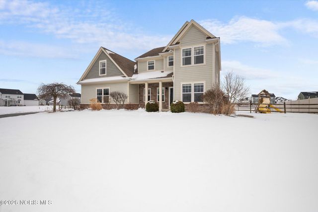 6351 Glen Stream, Waterville, OH 43566