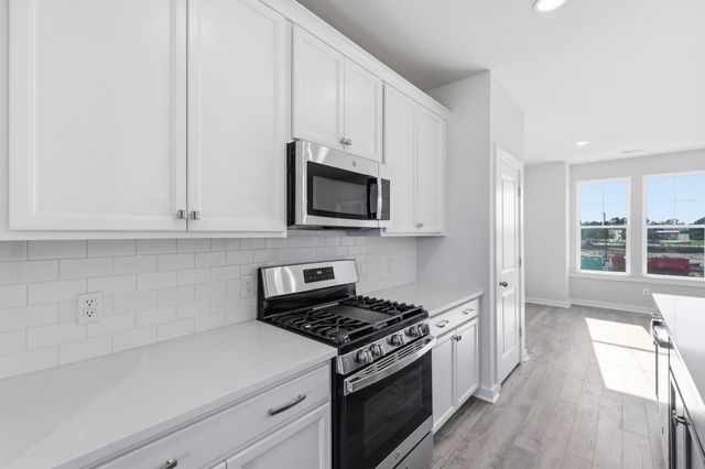 327 Rosehaven Lane, Summerville, SC 29486