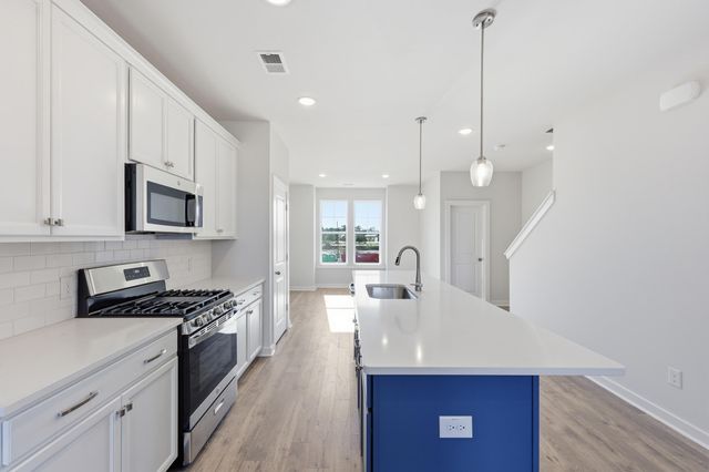 327 Rosehaven Lane, Summerville, SC 29486