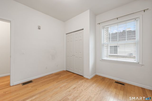 124 Southwick Court 124, Cheshire, CT 06410