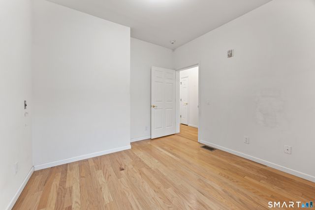 124 Southwick Court 124, Cheshire, CT 06410