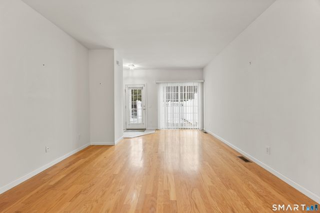 124 Southwick Court 124, Cheshire, CT 06410