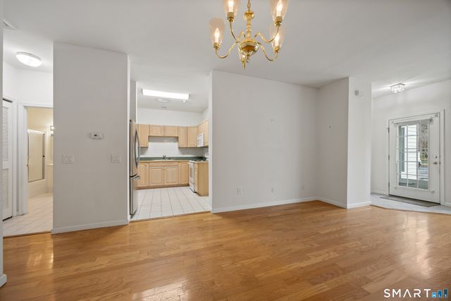 124 Southwick Court 124, Cheshire, CT 06410