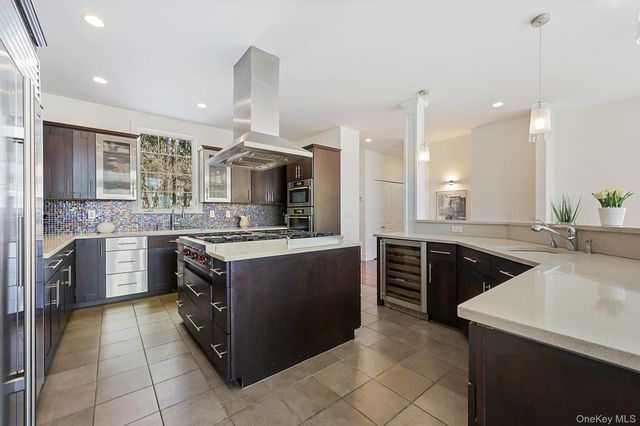 1320 N Albany Post Road, Croton-on-hudson, NY 10520