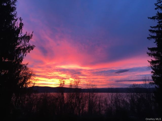 1320 N Albany Post Road, Croton-on-hudson, NY 10520