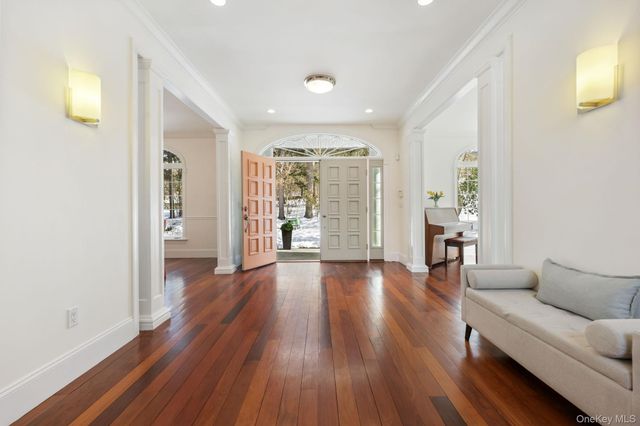 1320 N Albany Post Road, Croton-on-hudson, NY 10520