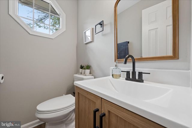 6866 WHISTLING SWAN WAY, New Market, MD 21774