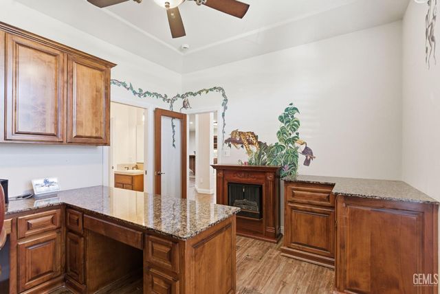 11721 New Hampshire Avenue, Bakersfield, CA 93312