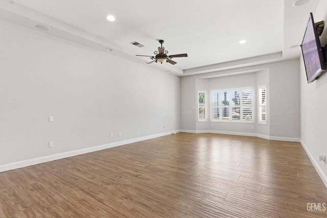 11721 New Hampshire Avenue, Bakersfield, CA 93312