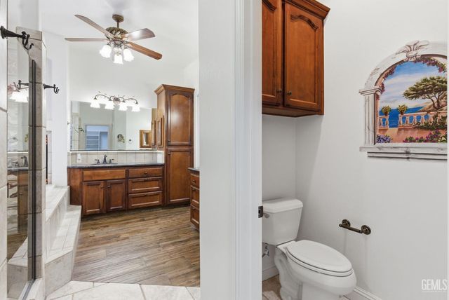 11721 New Hampshire Avenue, Bakersfield, CA 93312