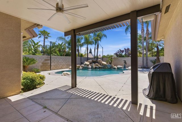 11721 New Hampshire Avenue, Bakersfield, CA 93312
