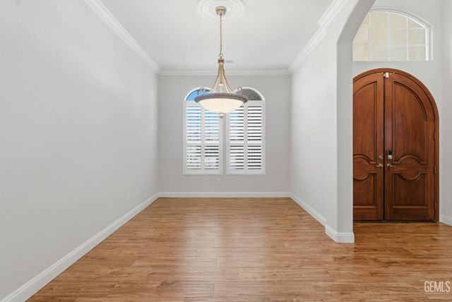11721 New Hampshire Avenue, Bakersfield, CA 93312