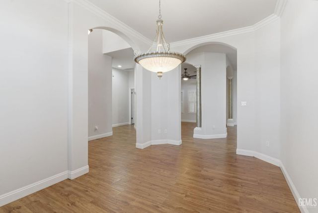 11721 New Hampshire Avenue, Bakersfield, CA 93312