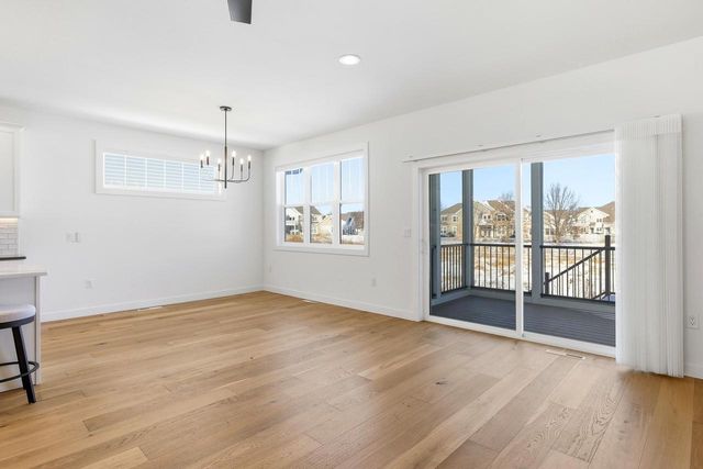 16 Prince Way, Fitchburg, WI 53711