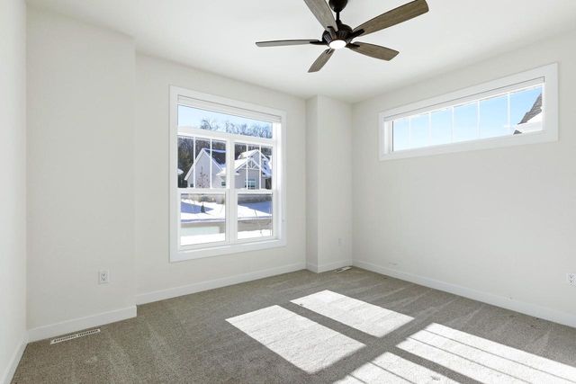 16 Prince Way, Fitchburg, WI 53711