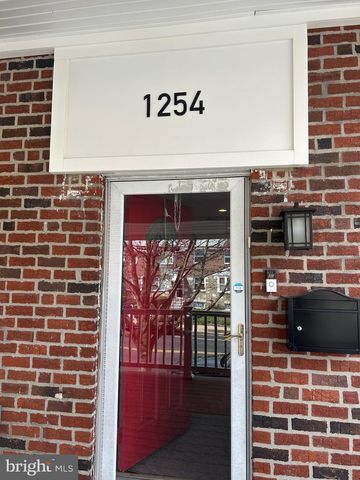 1254 E SYDNEY ST, Philadelphia, PA 19150