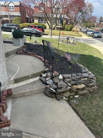 1254 E SYDNEY ST, Philadelphia, PA 19150