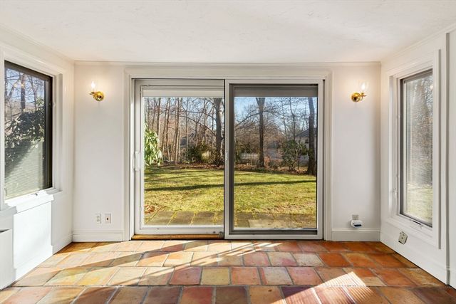 68 Westgate Road 0, Wellesley, MA 02481