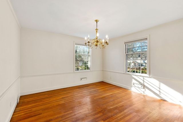 68 Westgate Road 0, Wellesley, MA 02481