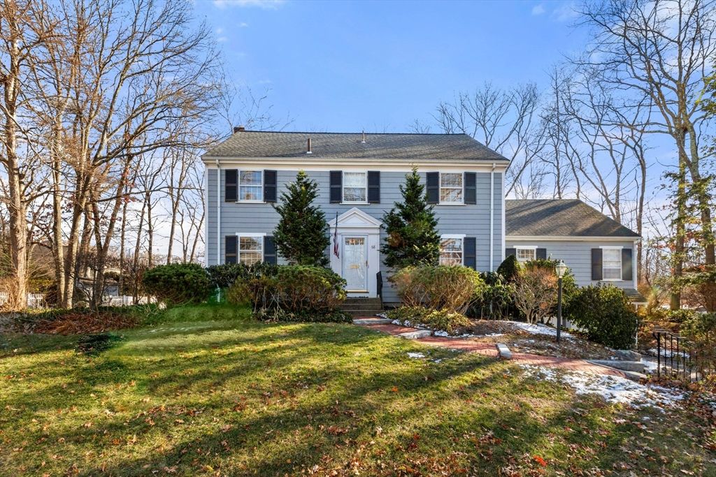 68 Westgate Road 0, Wellesley, MA 02481