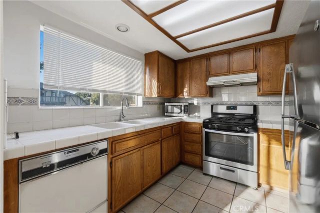 527 S Walnut 3, La Habra, CA 90631