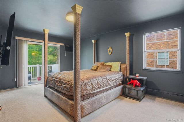 198 Doxbury Lane, Suffern, NY 10901