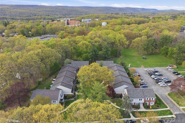 198 Doxbury Lane, Suffern, NY 10901