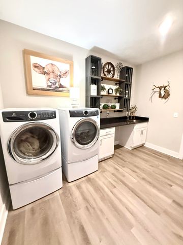 169 E Sheppard Street, Stapleton, GA 30823