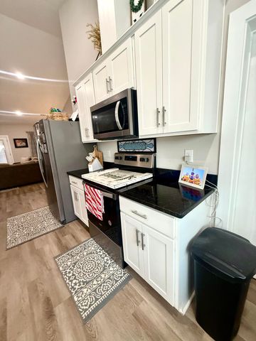 169 E Sheppard Street, Stapleton, GA 30823