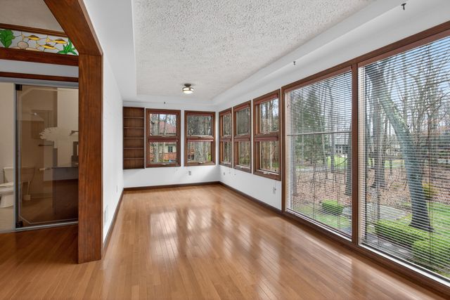 6284 Stofer Road, Dexter Twp, MI 48118
