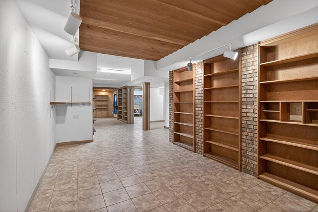 6284 Stofer Road, Dexter Twp, MI 48118