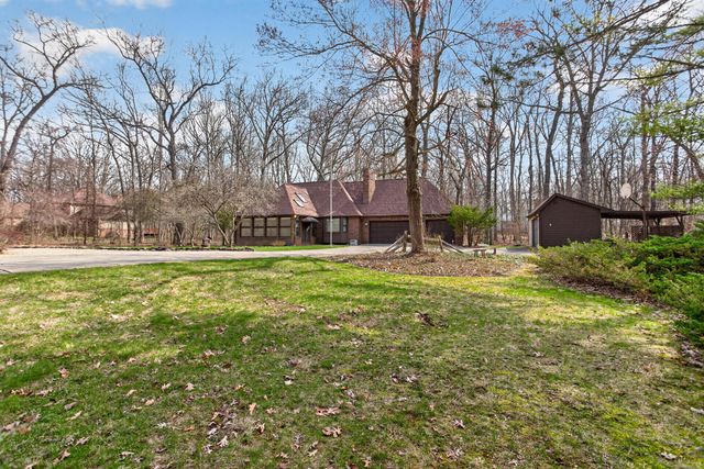 6284 Stofer Road, Dexter Twp, MI 48118