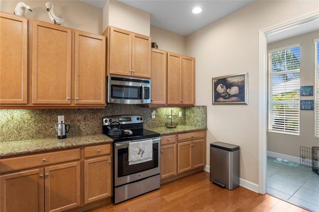 2119 SIFIELD GREENS WAY, Sun City Center, FL 33573