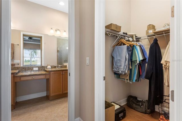 2119 SIFIELD GREENS WAY, Sun City Center, FL 33573