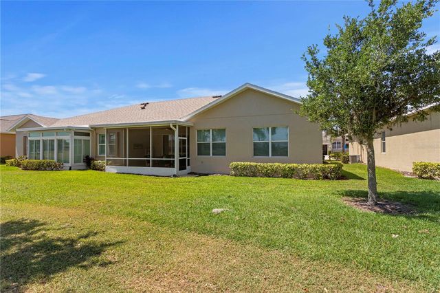 2119 SIFIELD GREENS WAY, Sun City Center, FL 33573