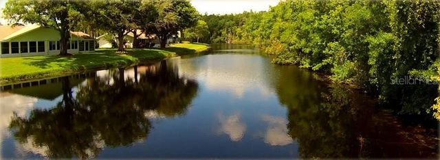 2119 SIFIELD GREENS WAY, Sun City Center, FL 33573