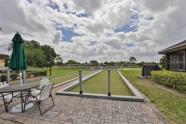 2119 SIFIELD GREENS WAY, Sun City Center, FL 33573