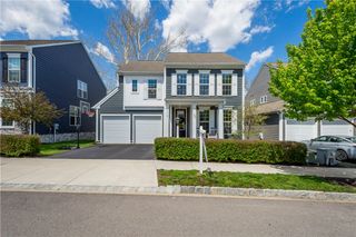 1152 Sray Ln, South Fayette, PA 15017