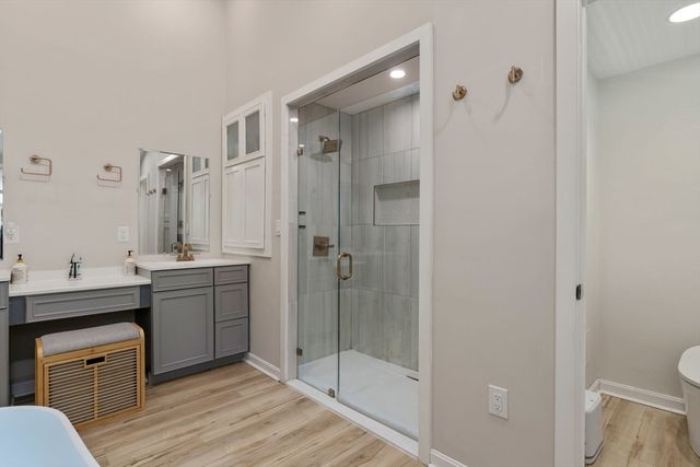 987 Pleasant St, Framingham, MA 01701