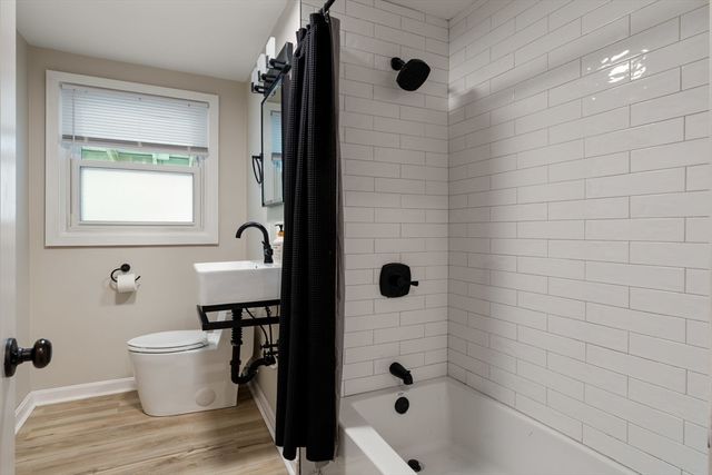 987 Pleasant St, Framingham, MA 01701