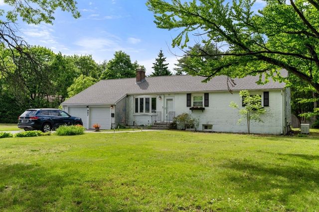 987 Pleasant St, Framingham, MA 01701