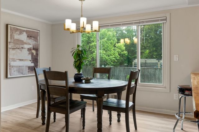 987 Pleasant St, Framingham, MA 01701