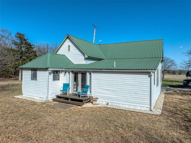 4597 W Line Road, Whitesboro, TX 76273