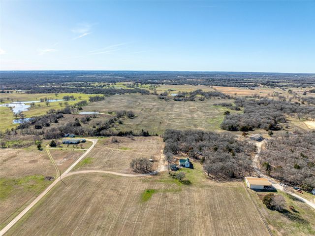 4597 W Line Road, Whitesboro, TX 76273