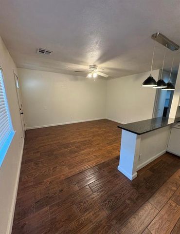 209 Farmer Street 211, Norman, OK 73072