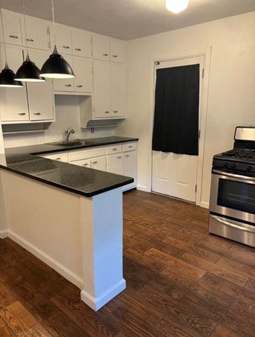 209 Farmer Street 211, Norman, OK 73072