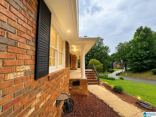 1 LAUREL SPRINGS ROAD, Anniston, AL 36207