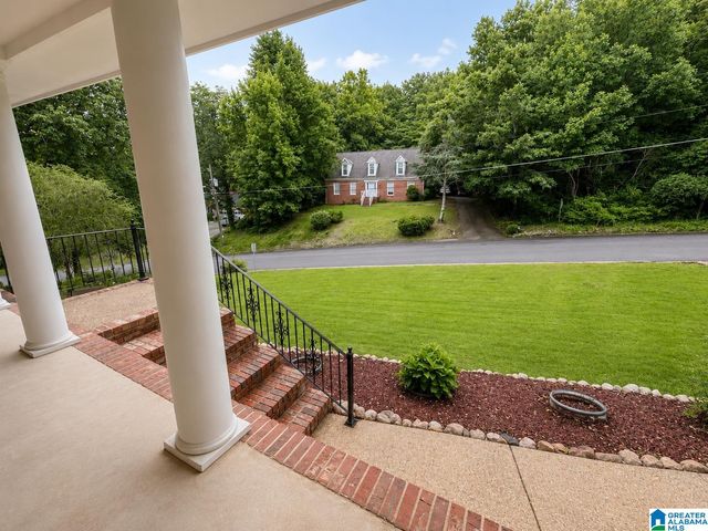 1 LAUREL SPRINGS ROAD, Anniston, AL 36207