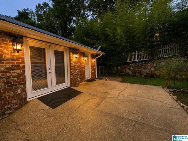 1 LAUREL SPRINGS ROAD, Anniston, AL 36207