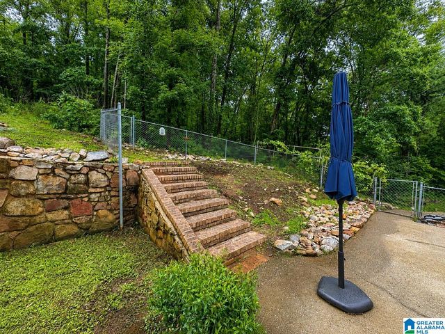 1 LAUREL SPRINGS ROAD, Anniston, AL 36207